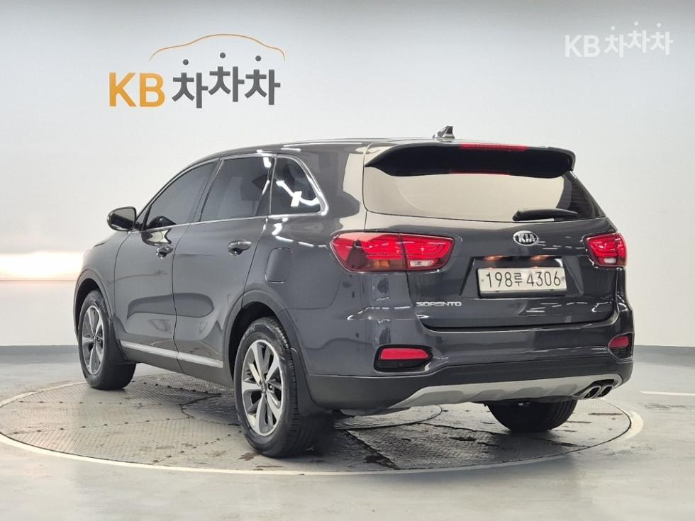 2019 - kia sorento