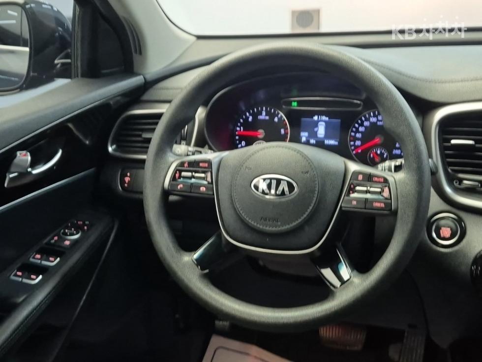 2019 - kia sorento