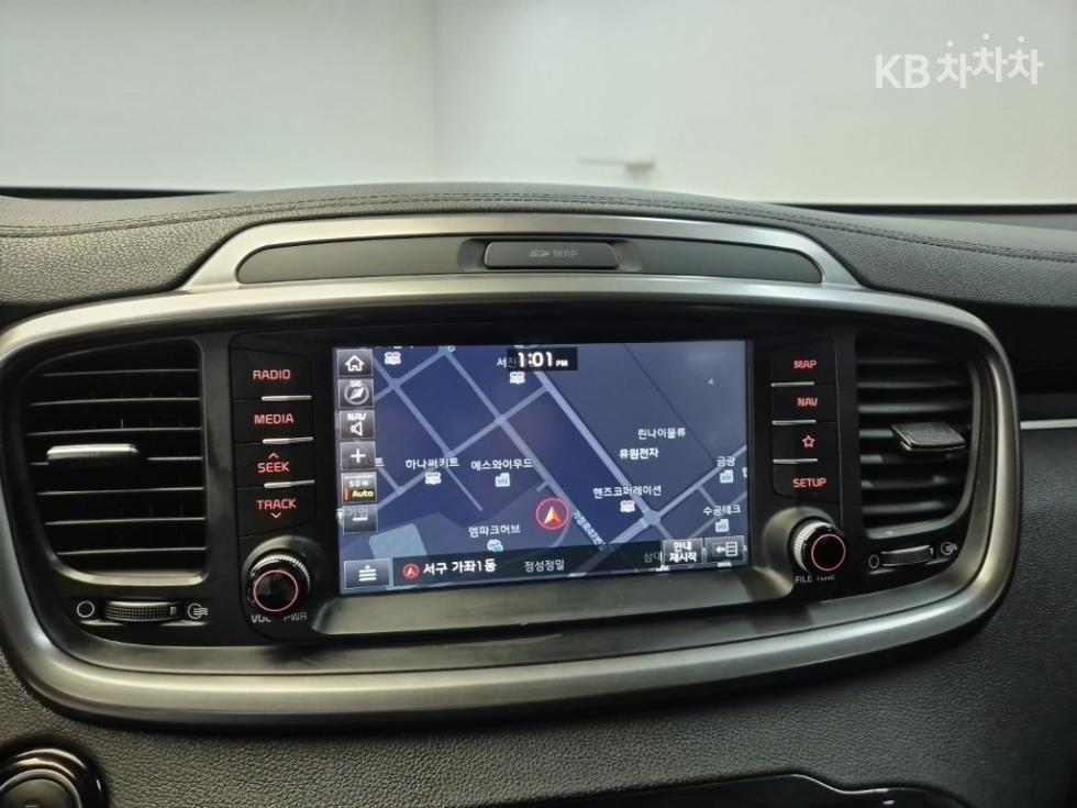 2019 - kia sorento