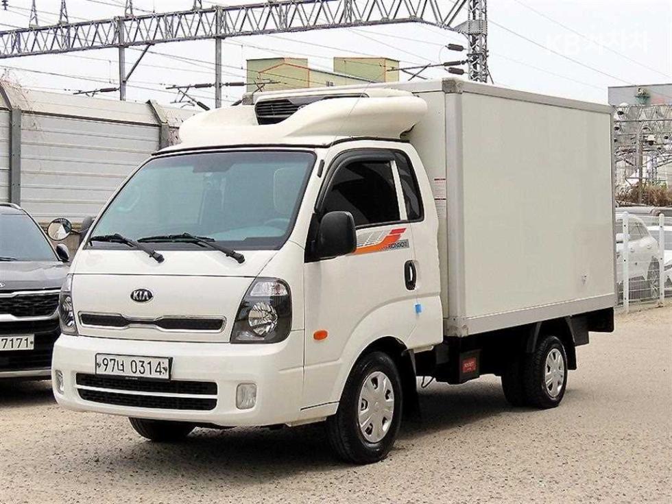 2018 - kia bongo iii