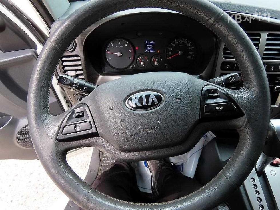 2018 - kia bongo iii