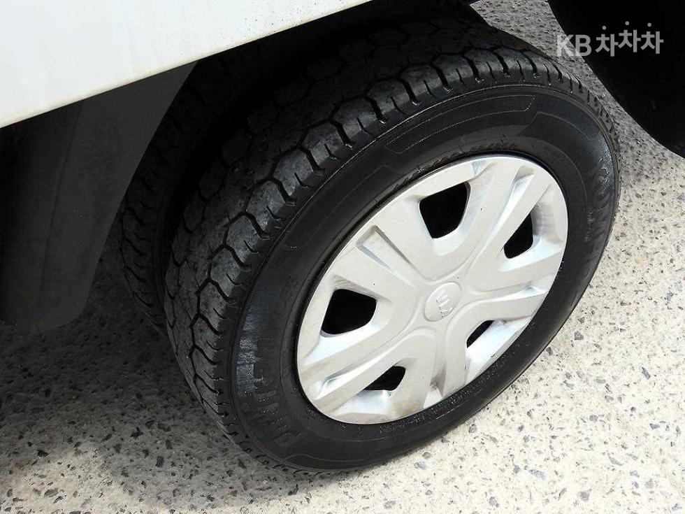 2018 - kia bongo iii