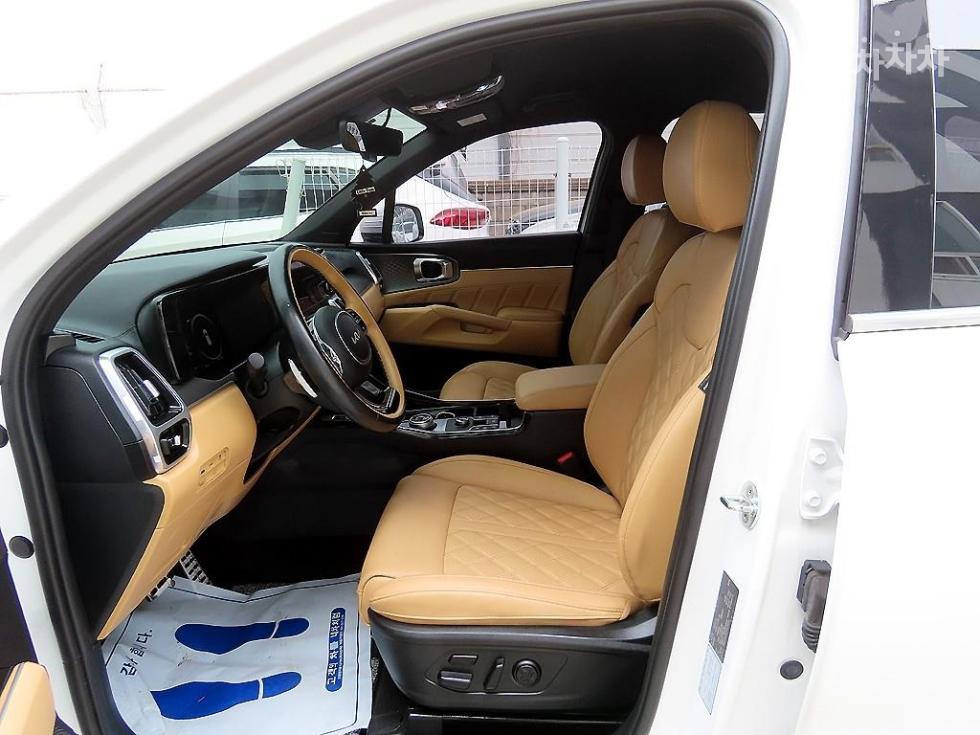 2023 - kia sorento