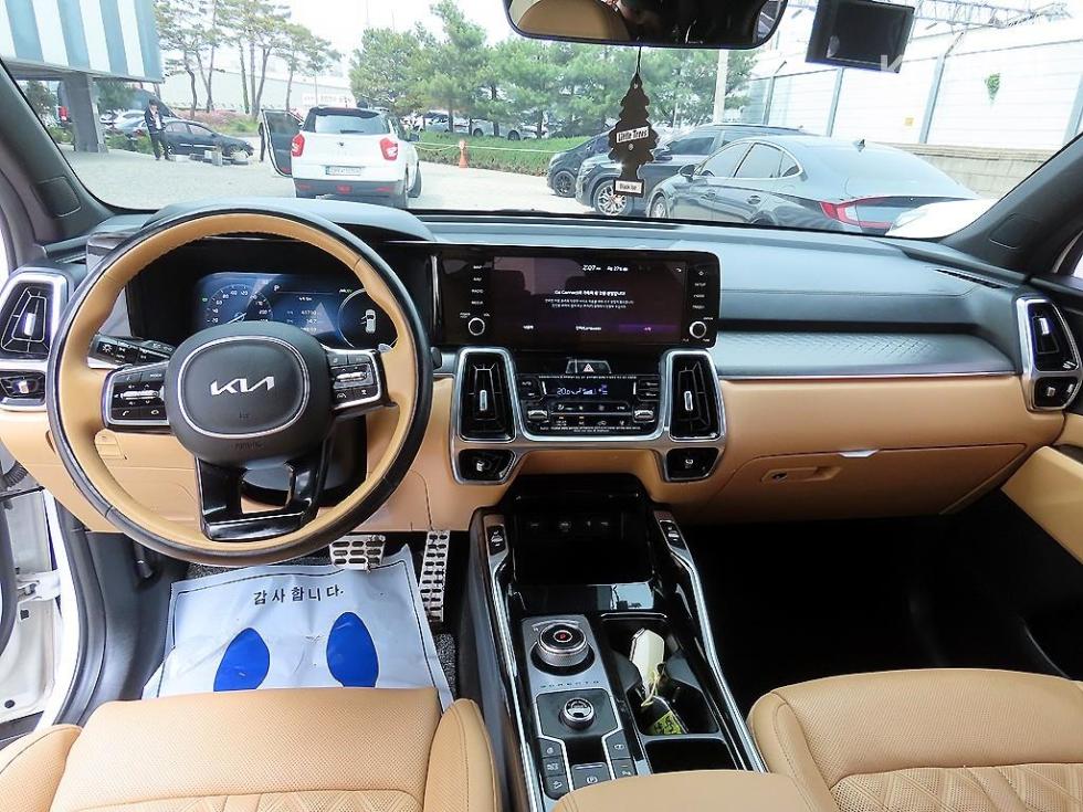 2023 - kia sorento