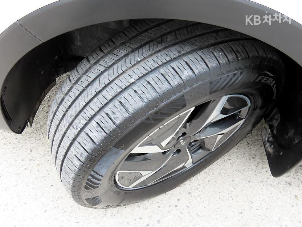 2023 - kia sorento