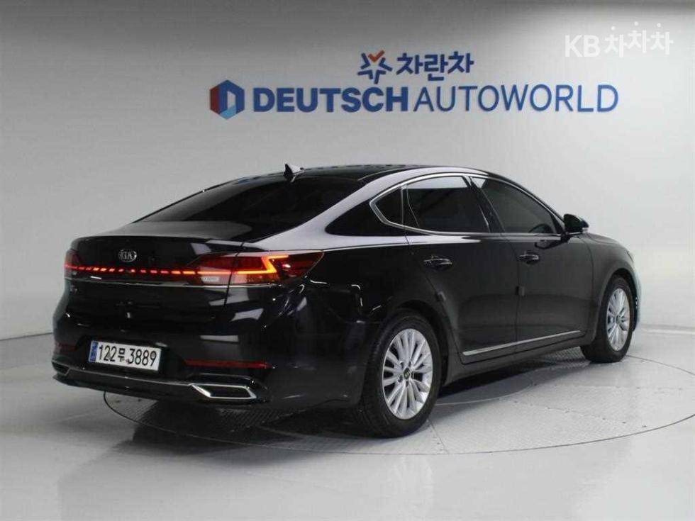 2020 - kia k7