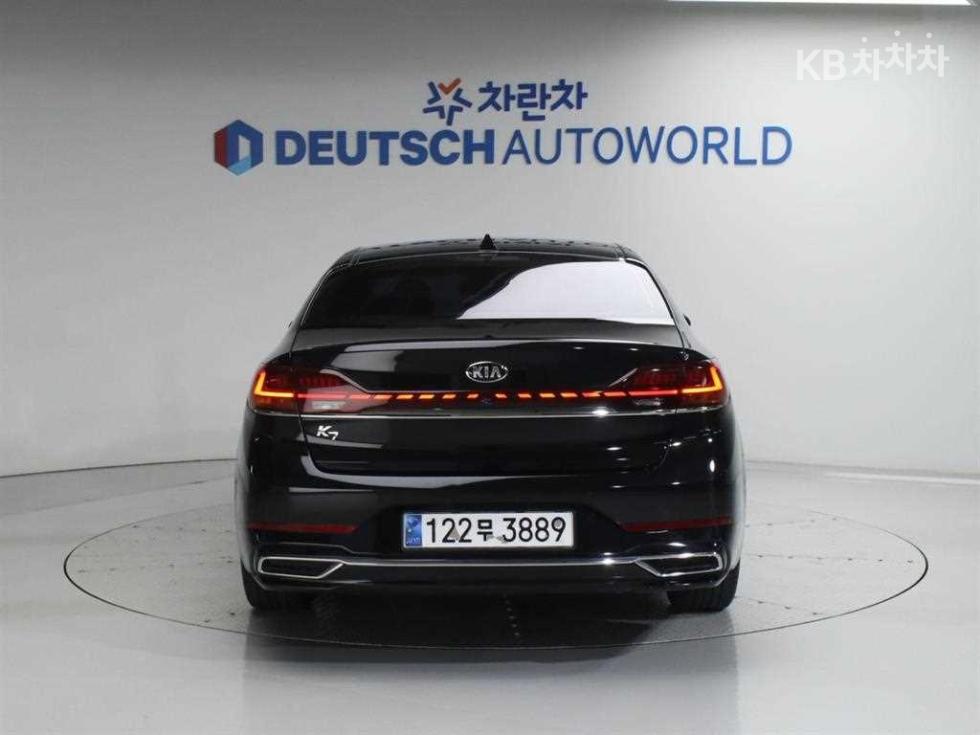 2020 - kia k7