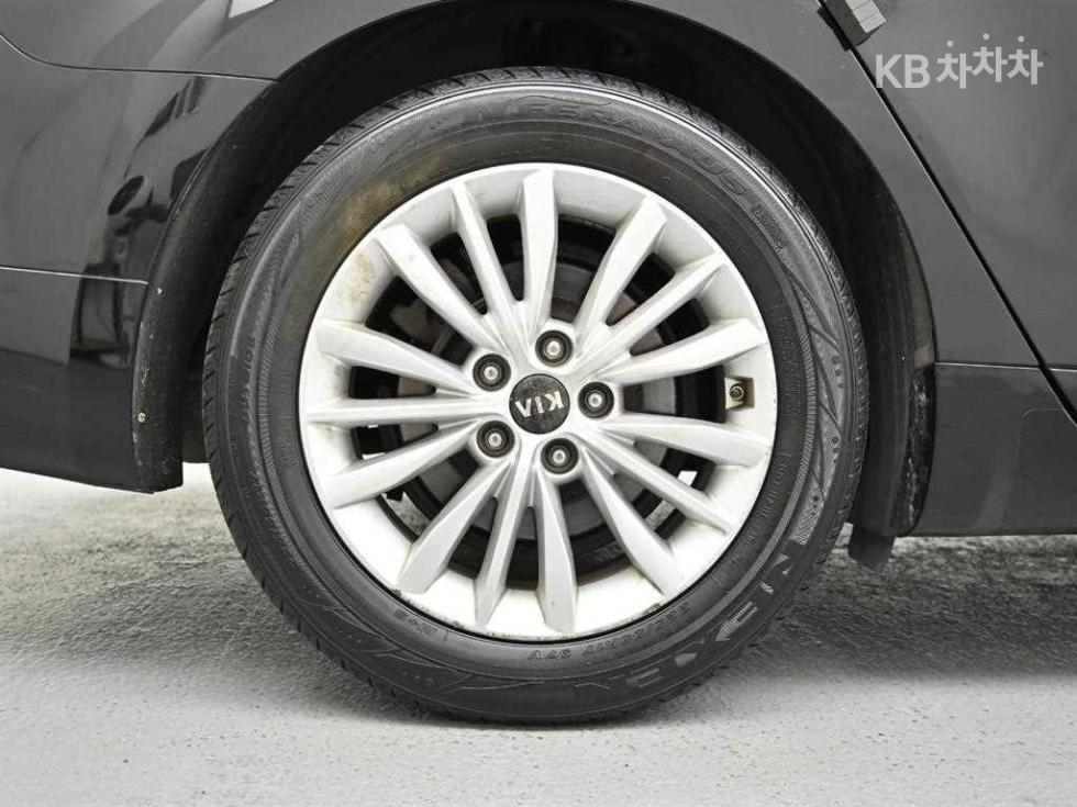 2020 - kia k7