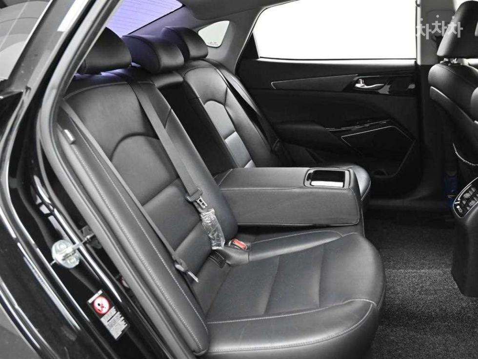 2020 - kia k7