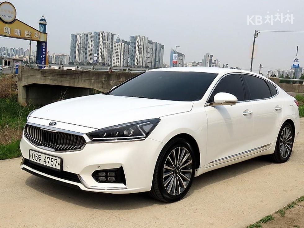 2018 - kia k7