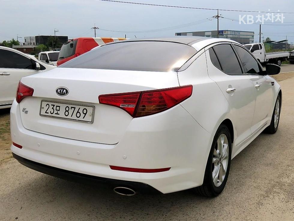 2011 - kia k5