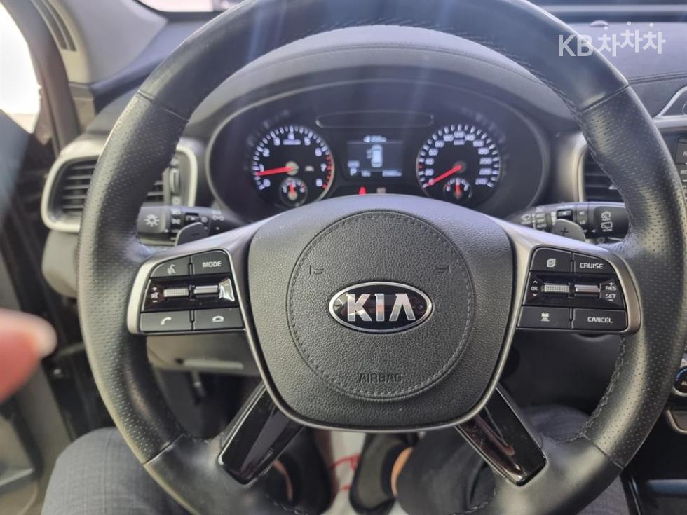 2020 - kia sorento