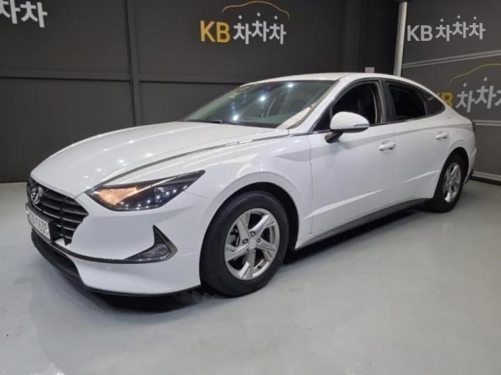 Hyundai Sonata 2.0 LPG 렌터카 — foto 1