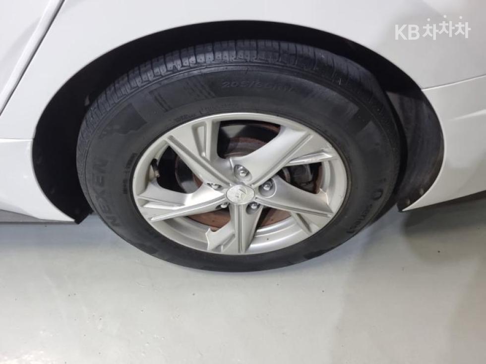 Hyundai Sonata — miniaturë 9