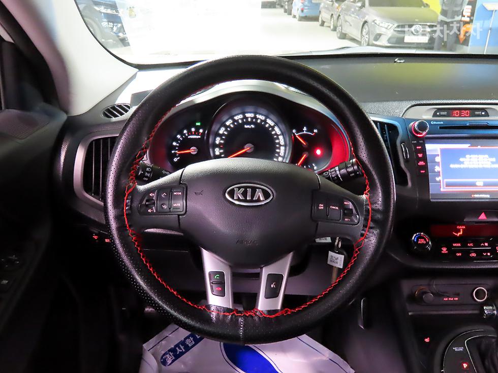2012 - kia sportage