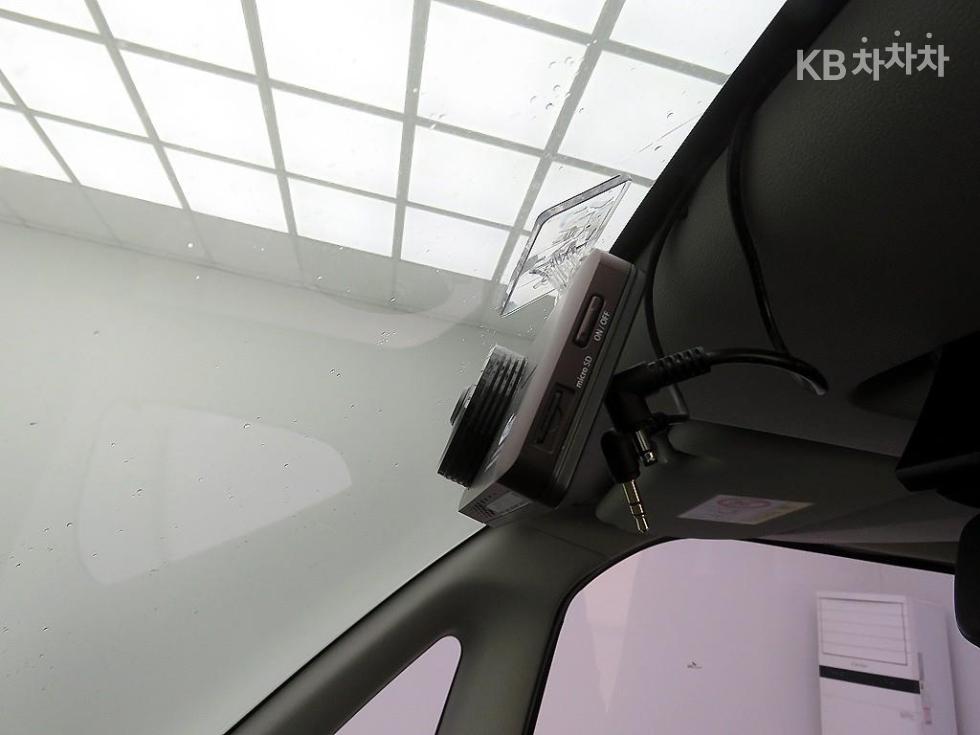2021 - kia ray