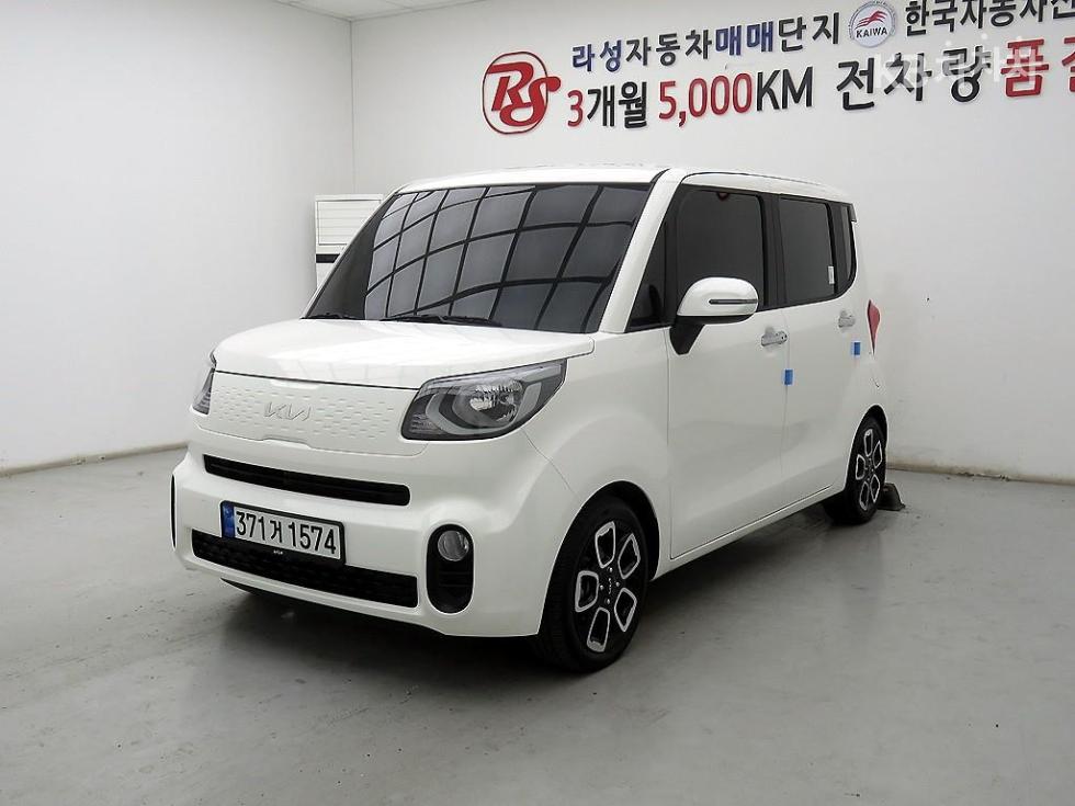 2022 - kia ray
