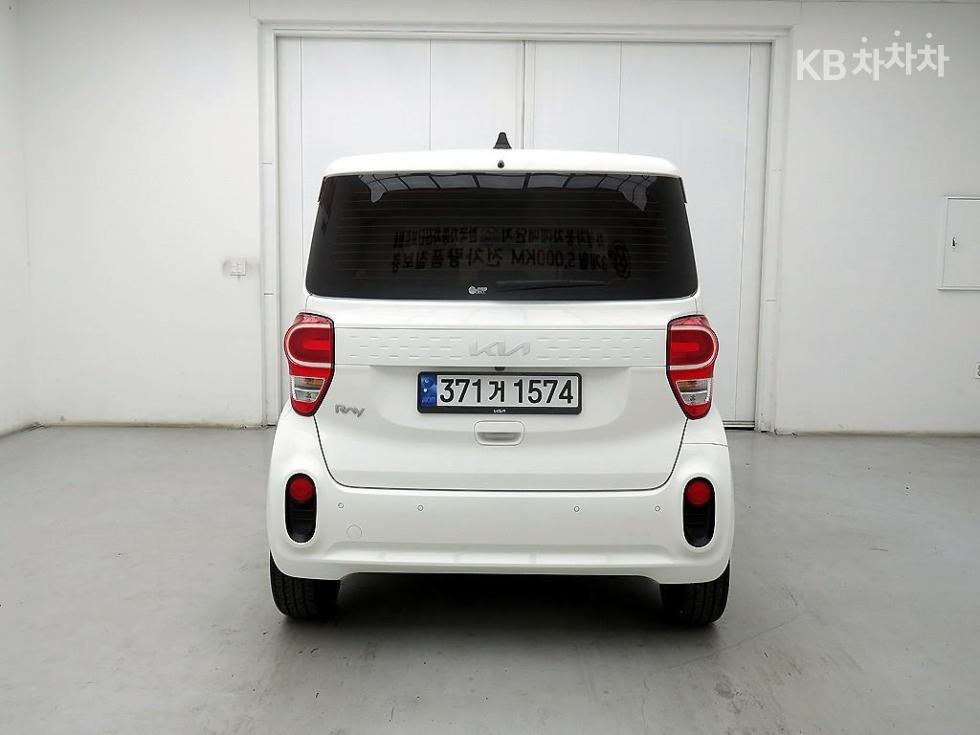 2022 - kia ray