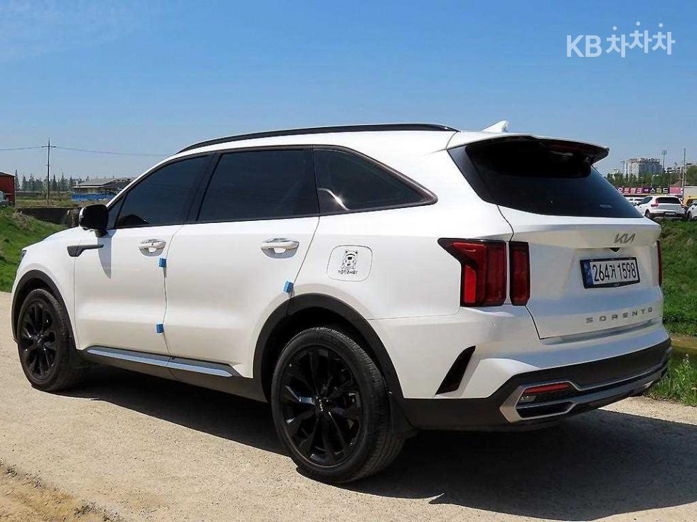 2022 - kia sorento