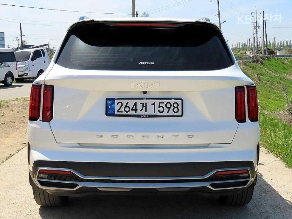 2022 - kia sorento