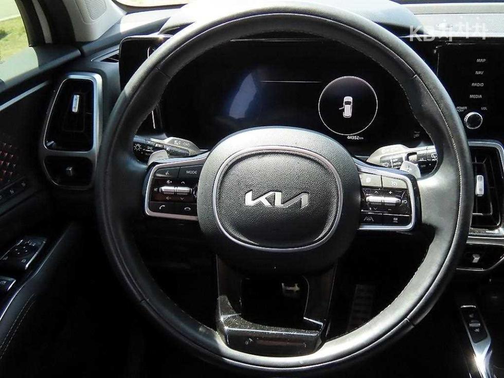2022 - kia sorento