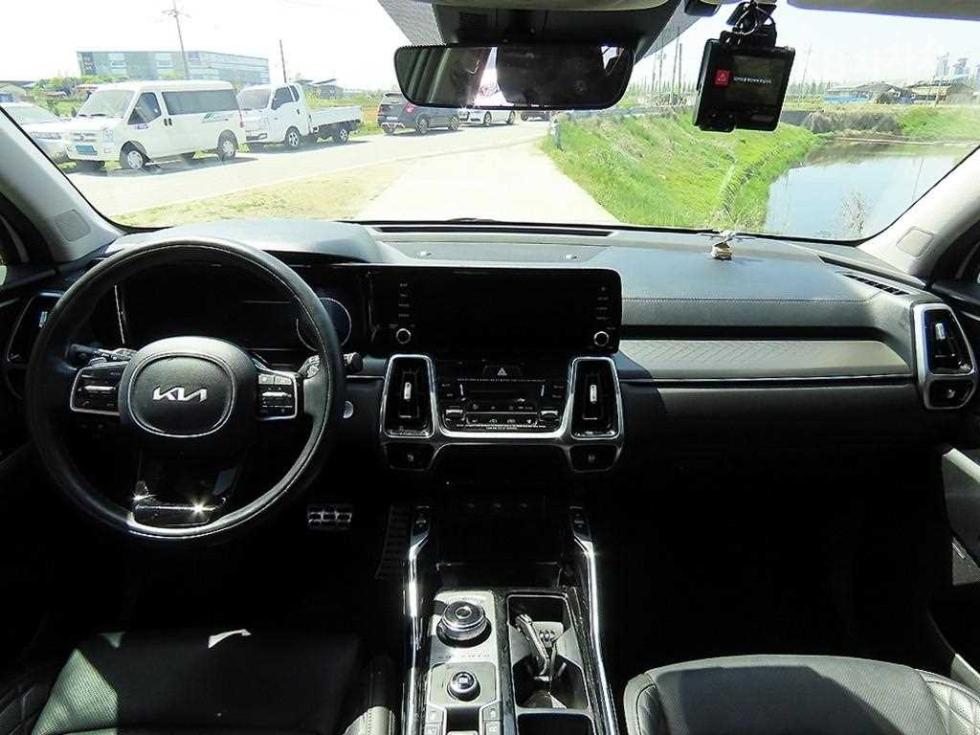 2022 - kia sorento