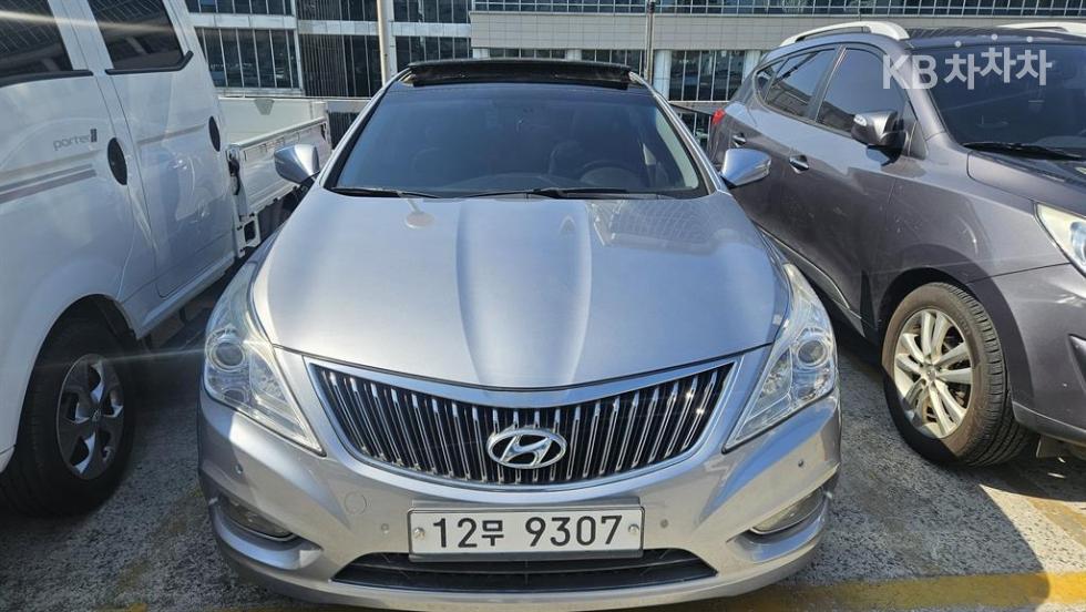 Hyundai Grandeur — miniaturë 17