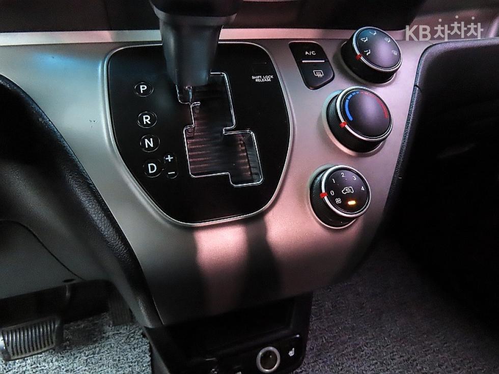 2012 - kia ray