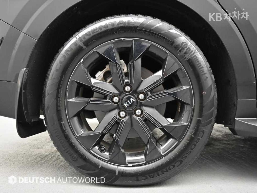 2021 - kia carnival
