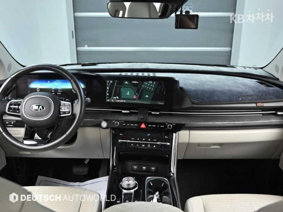 2021 - kia carnival