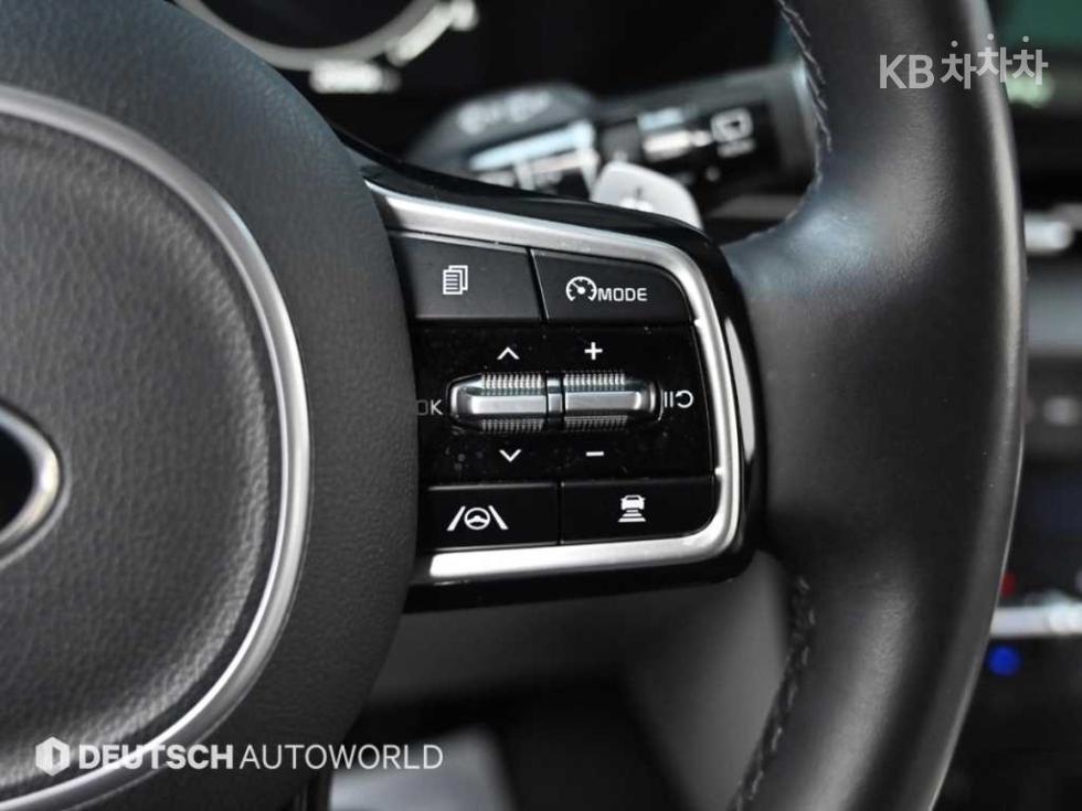 2021 - kia carnival