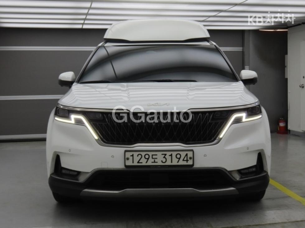 2022 - kia carnival