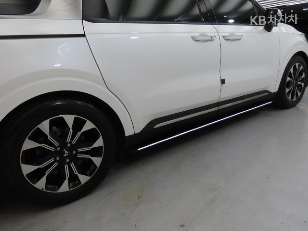 2022 - kia carnival