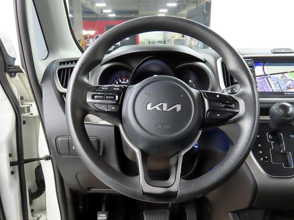2022 - kia ray