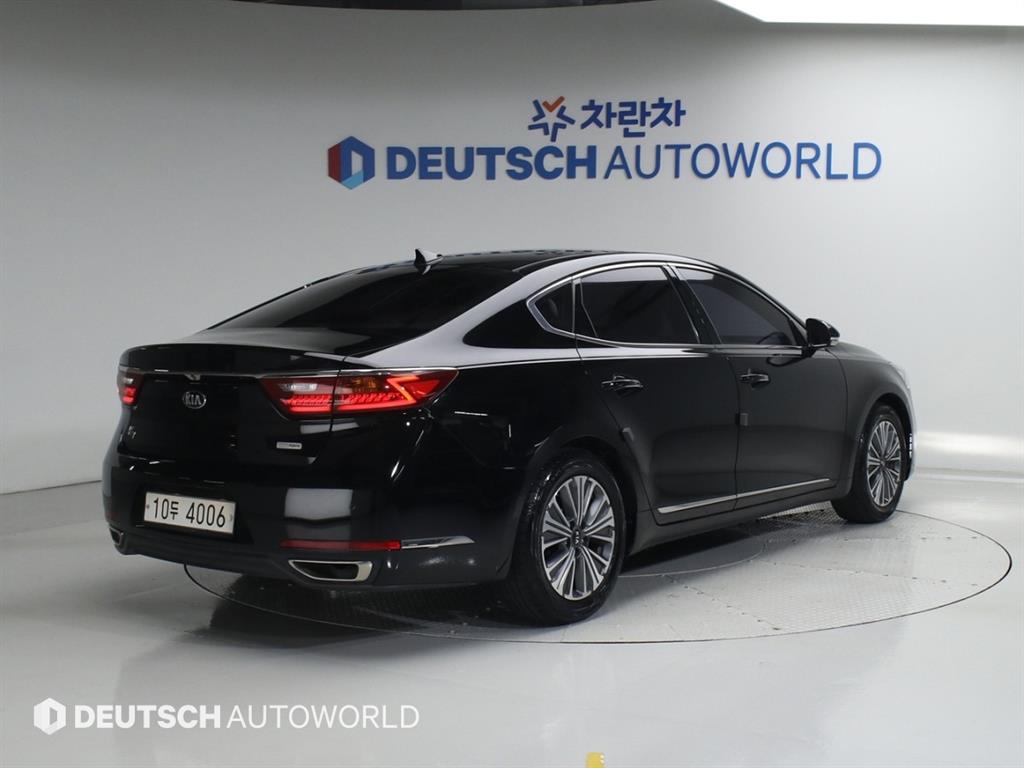 2018 - kia k7