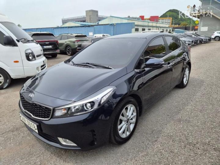 Kia K3 1.6 Gasoline Trendy Style