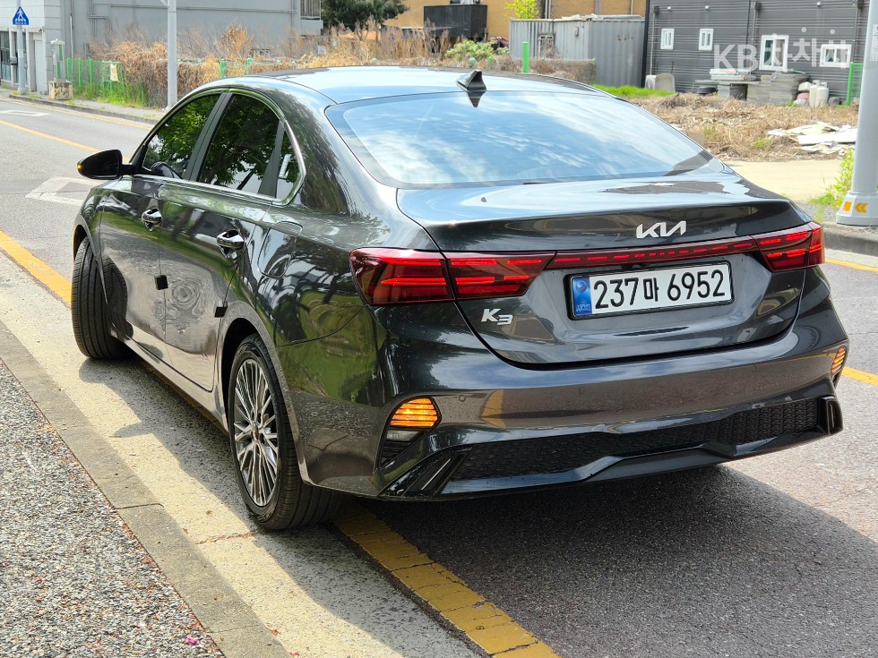 2022 - kia k3