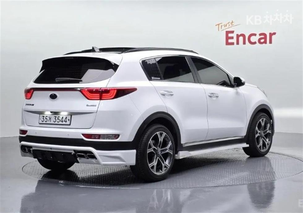 2018 - kia sportage