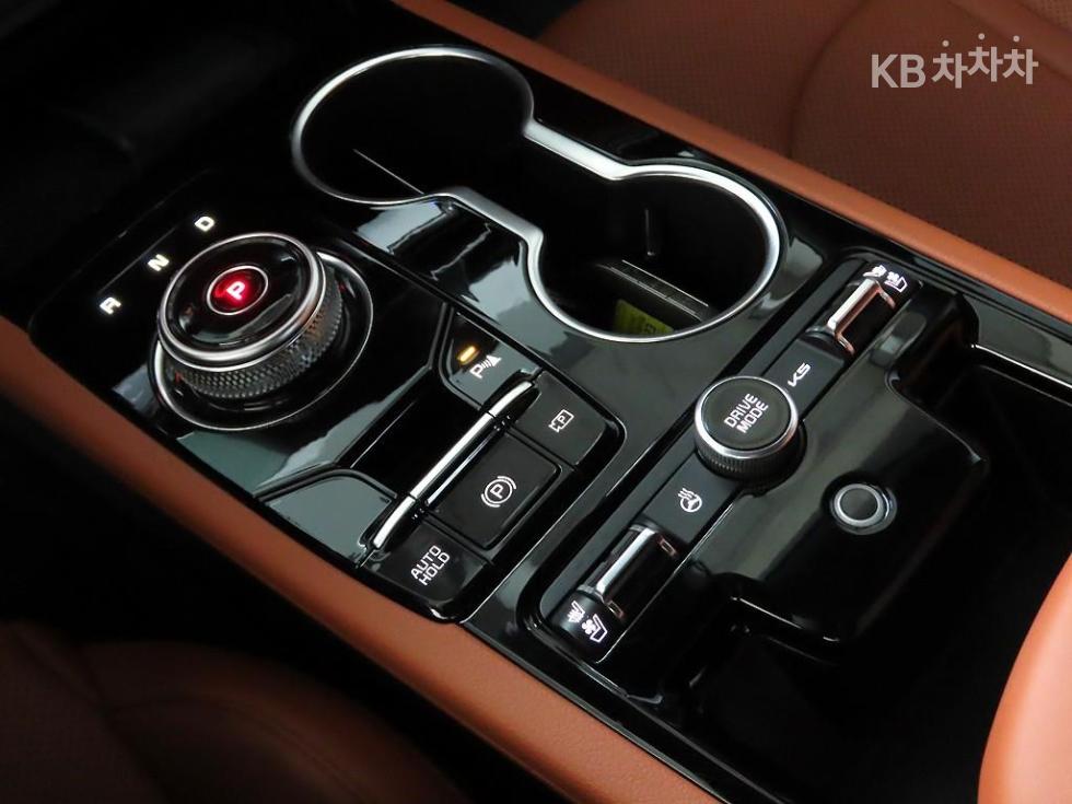 2025 - kia k5
