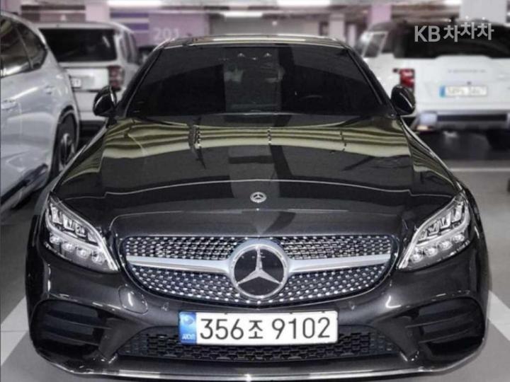 Mercedes-Benz C-Class C200 AMG Line