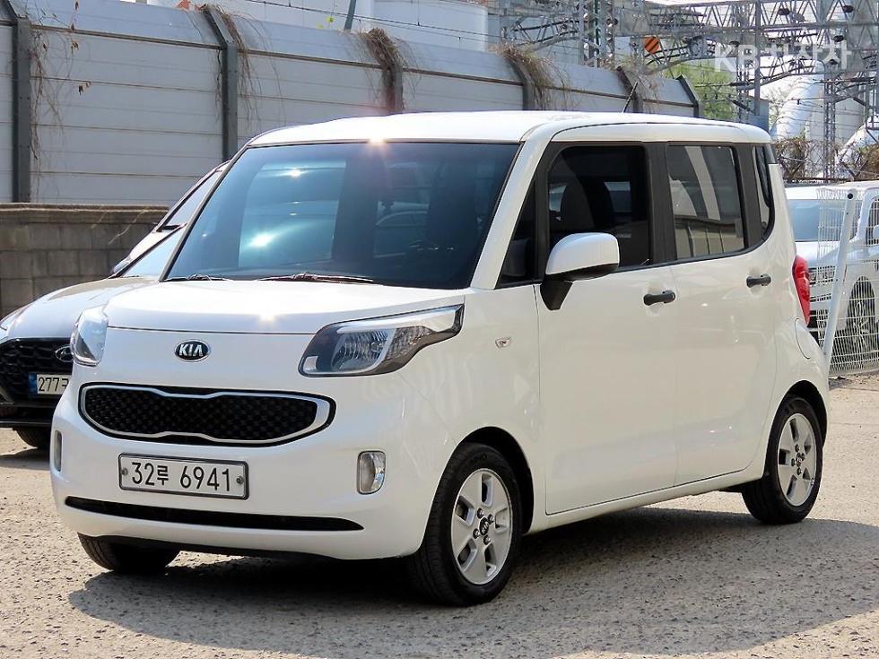 2017 - kia ray-ban