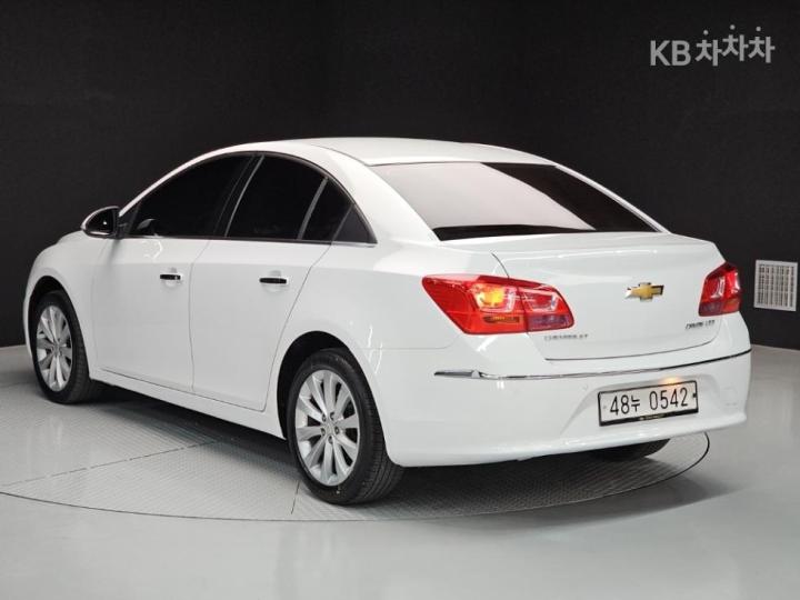 Chevrolet Cruze Amazing New 1.8 Gasoline LTZ 5