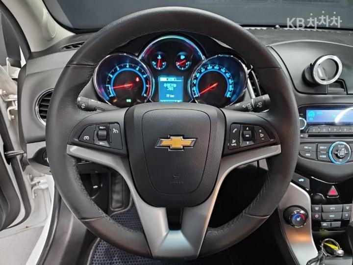 Chevrolet Cruze Amazing New 1.8 Gasoline LTZ 9