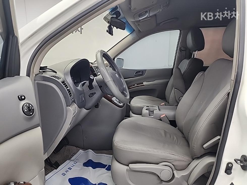 2007 - kia grand carnival