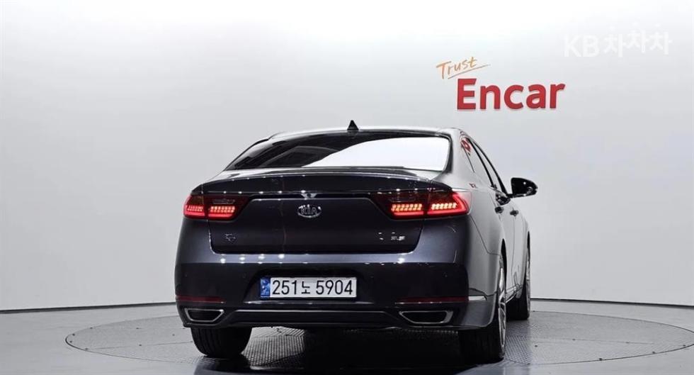 2016 - kia k7