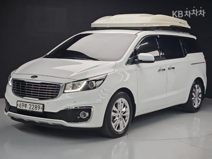Kia Carnival 2.2 Diesel Noblesse