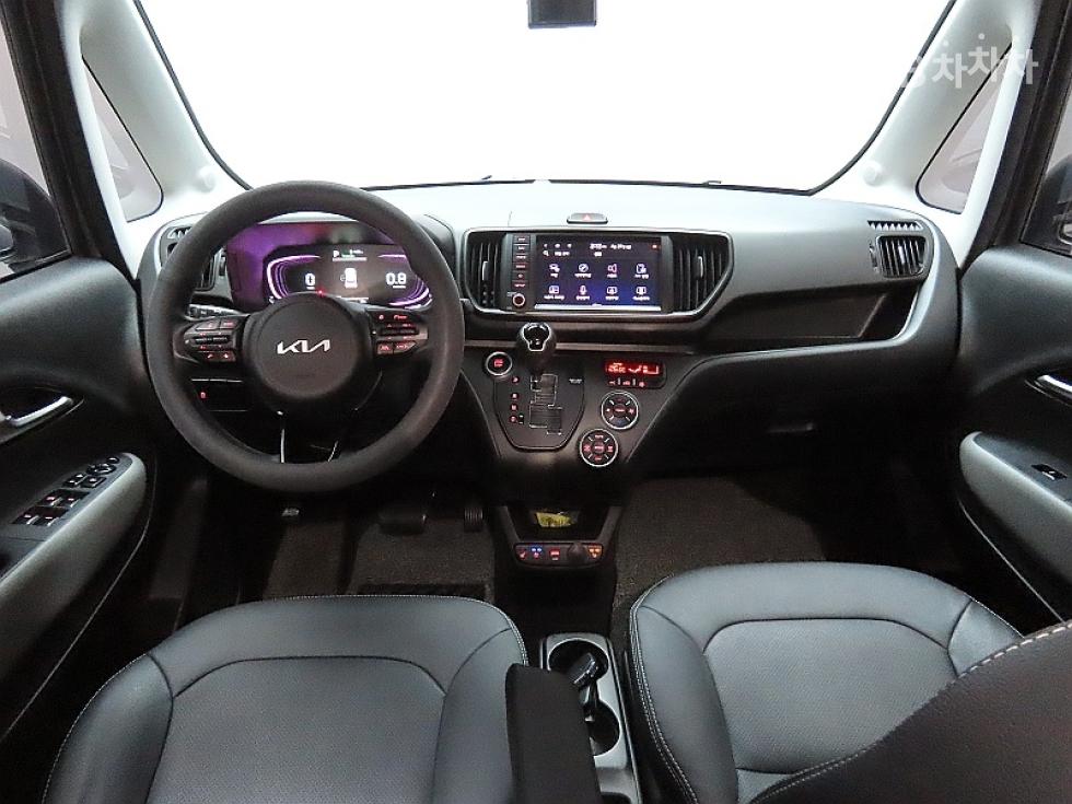 2024 - kia kia