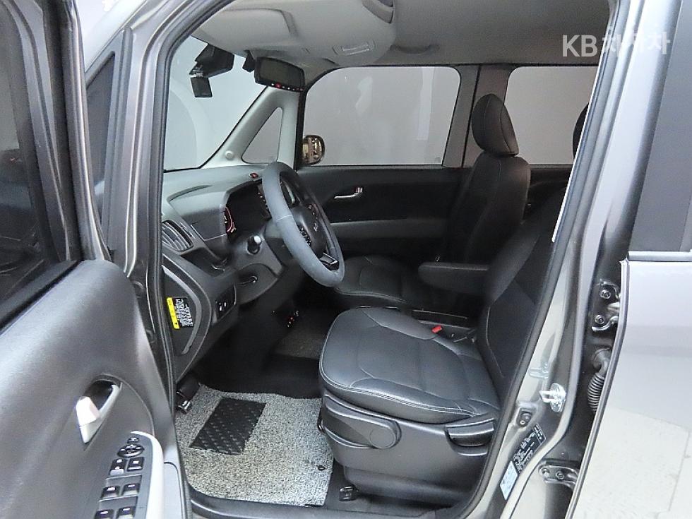 2024 - kia kia