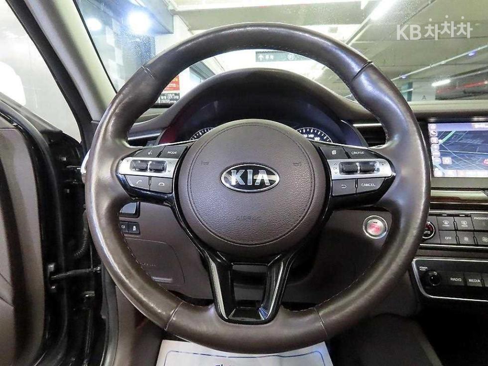 2018 - kia k7
