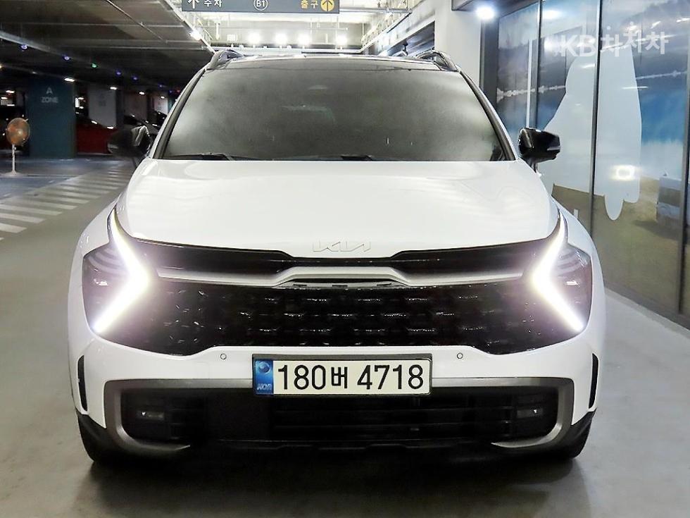 2022 - kia sportage